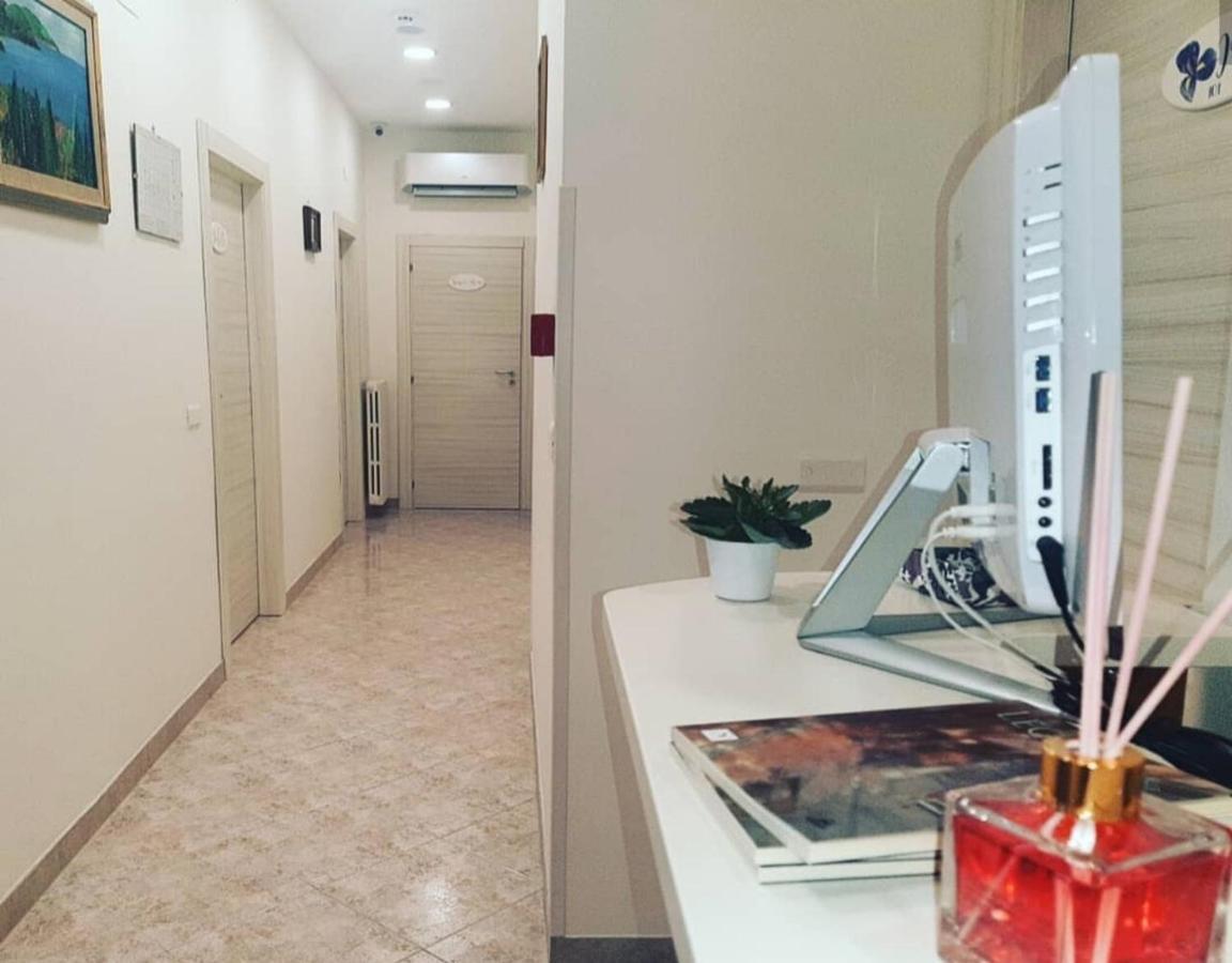 Serena Rooms Solofra Екстер'єр фото