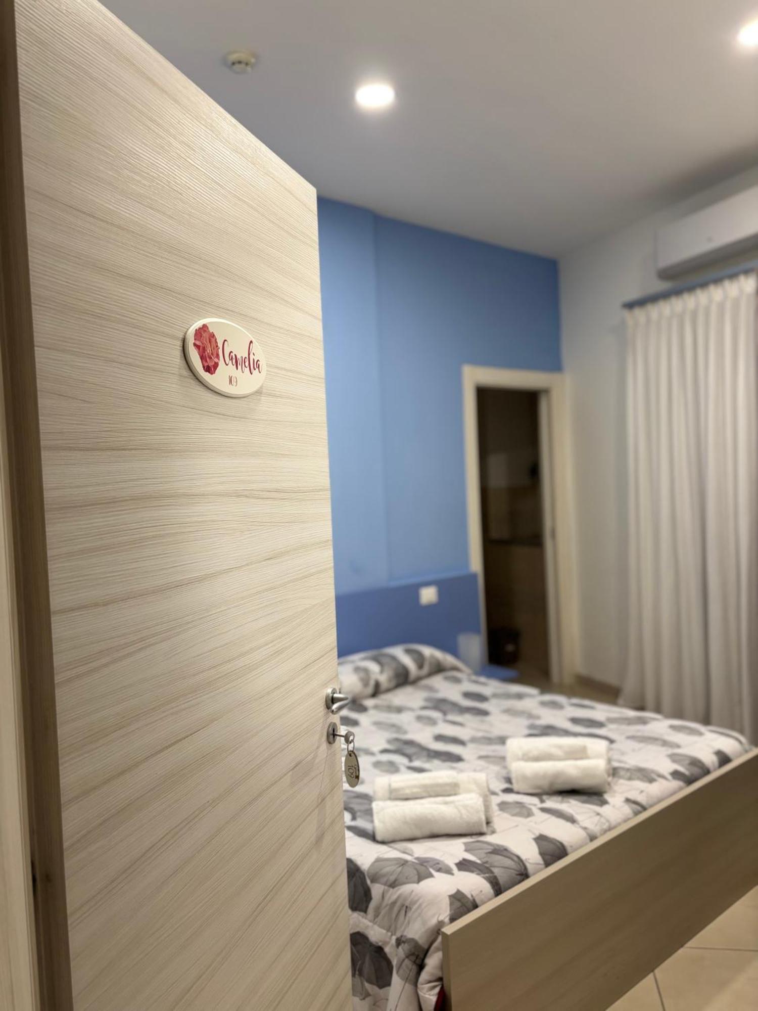 Serena Rooms Solofra Екстер'єр фото