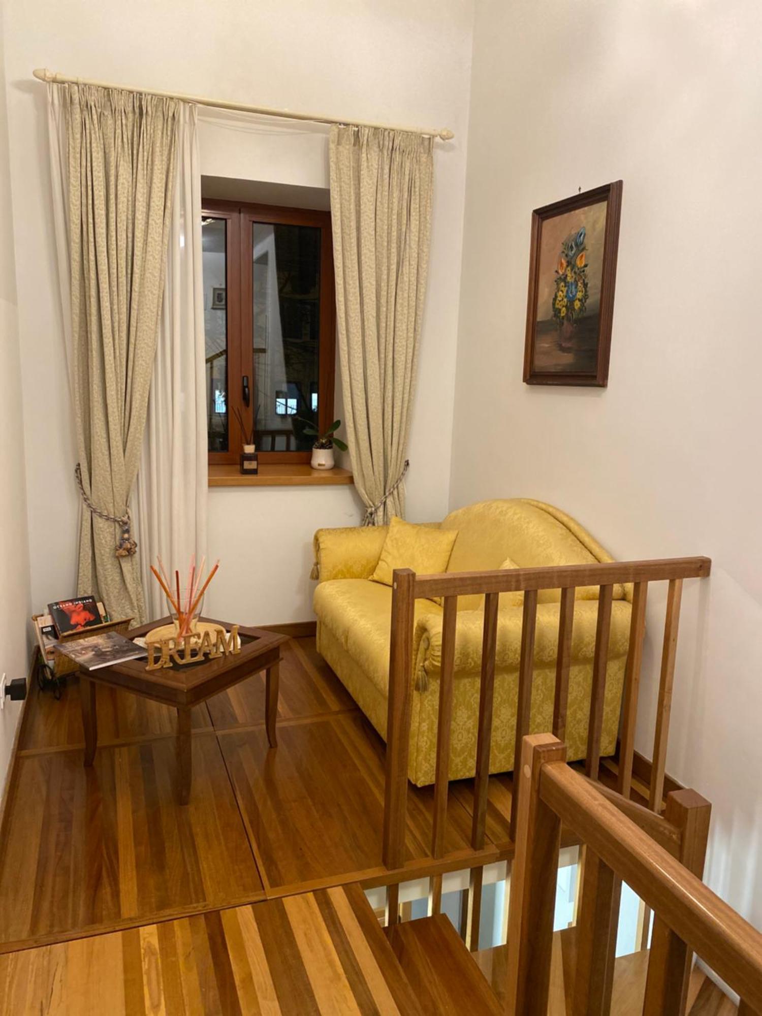 Serena Rooms Solofra Екстер'єр фото
